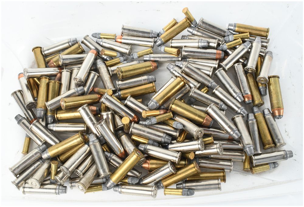 Lot 1342: A Lot of 162 Assorted Centerfire and Rimfire Handgun Cartridges