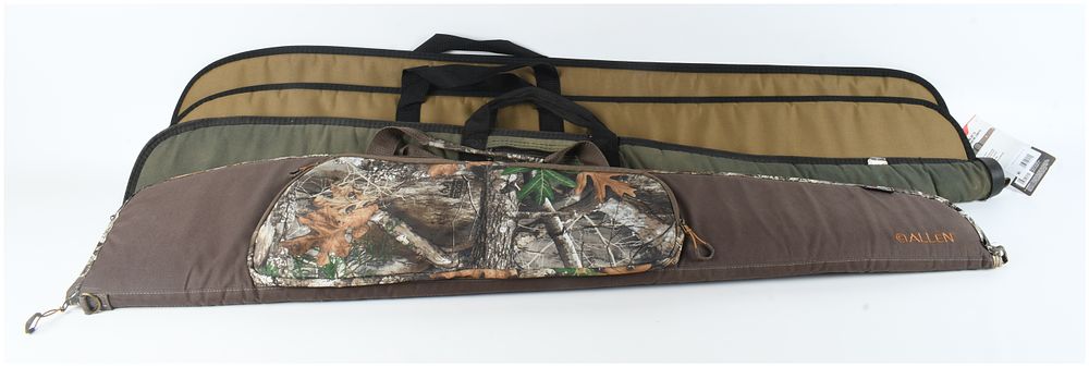 Lot 1381: A Group of Four Allen Company Soft-Sided Rifle and Shotgun Cases