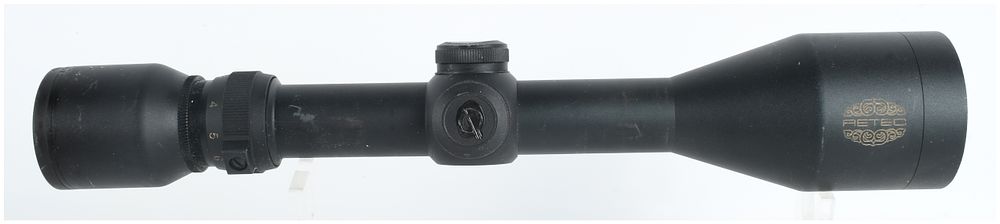 Lot 1473: Simmons Aetec 2.8-10x44mm Variable Power Rifle Scope with 12 Inch Overall Length