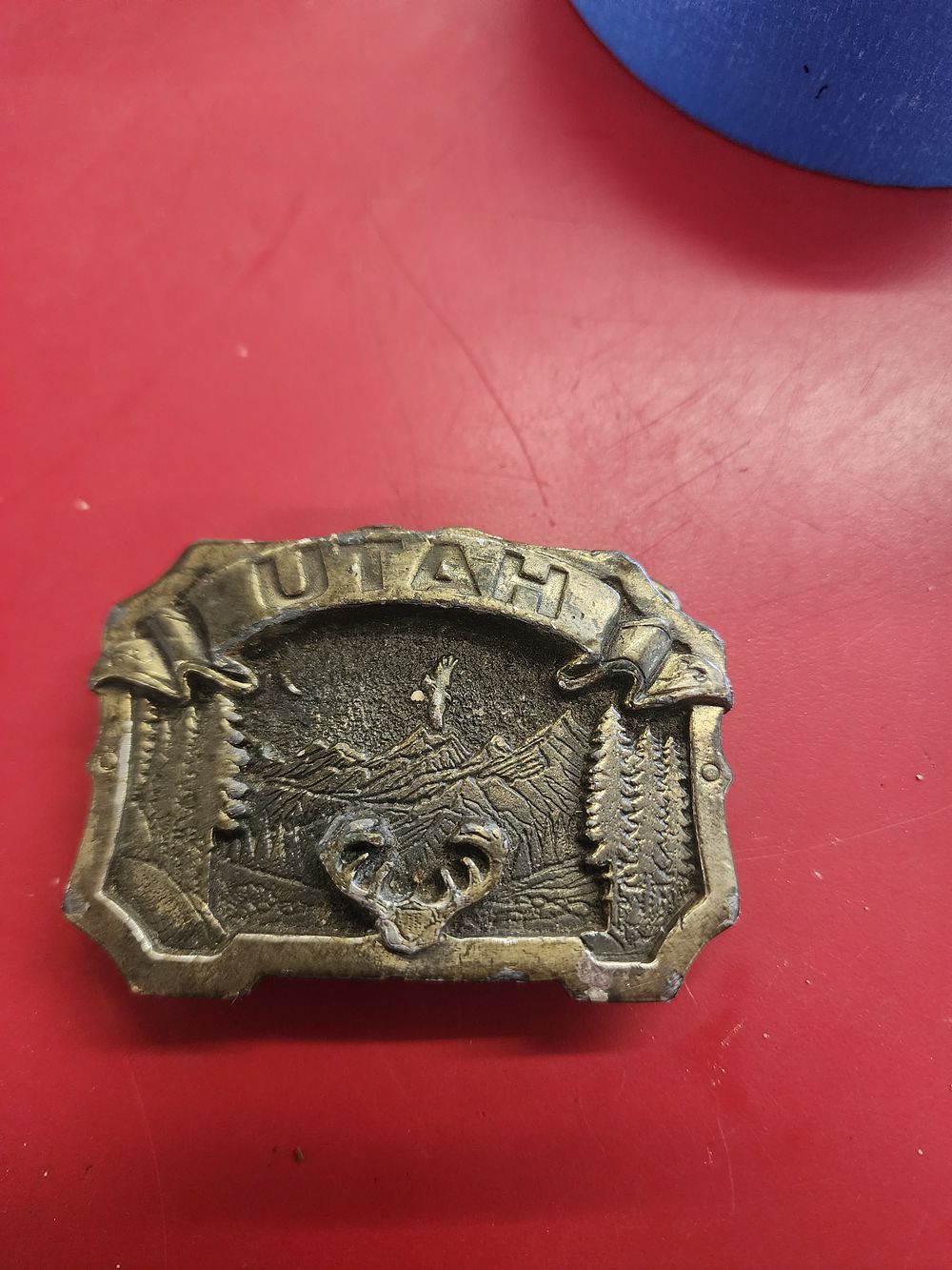 Lot 121: UTAH belt buckle