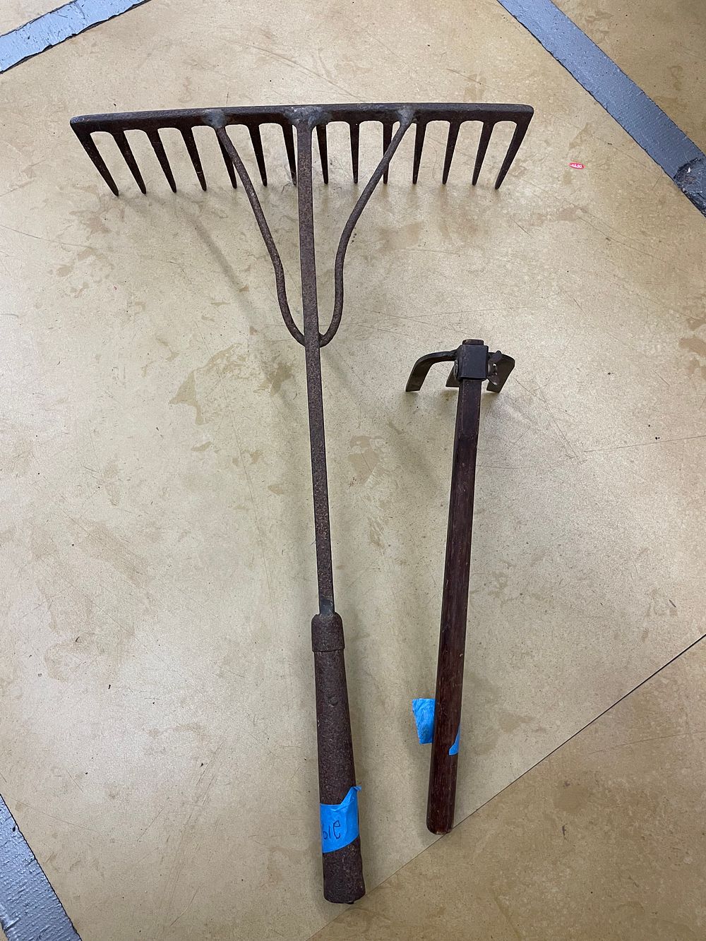 Lot 219: Set of Vintage Misc Yard Tools