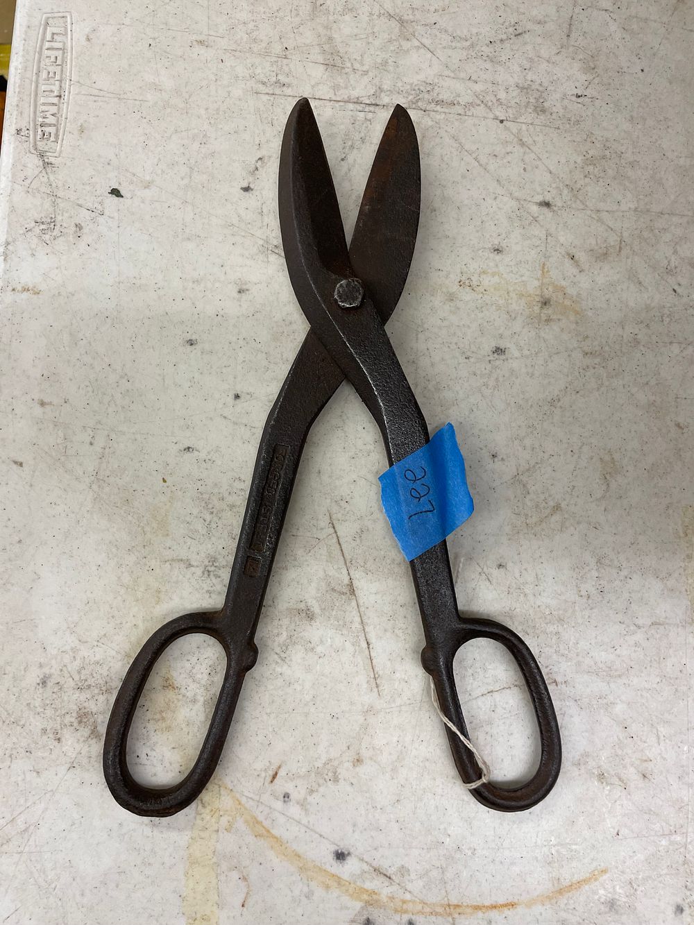 Lot 227: Tin Snips