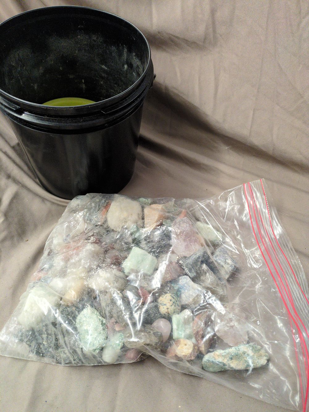 Lot 228: Bucket of pretty rocks/geodes
