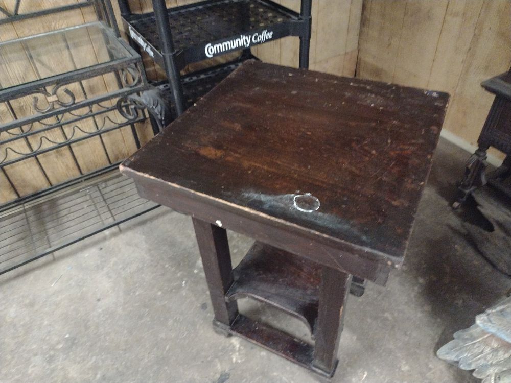 Lot 267: Antique Small Table No Shipping Local Pickup Only