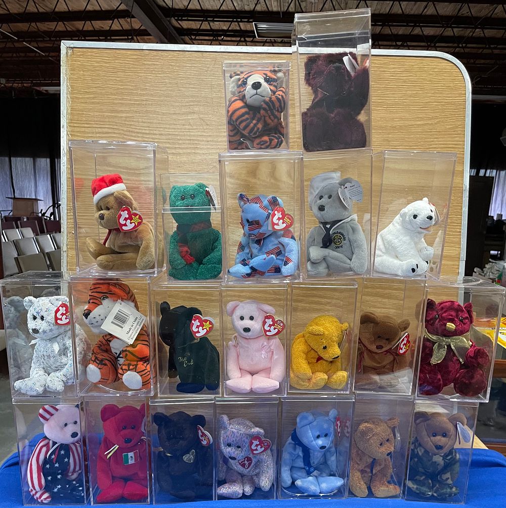 Lot 163: Lot of 20 Beanie Babies