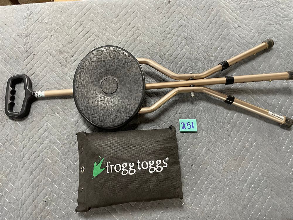 Lot 251: Walker/Stool & Frogg Togg Rain Suit