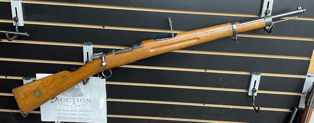 Lot 195: SWEDISH MAUSER- Carl Gustafs Stads, Gevarsfaktori, 1915 Military, Bolt Rifle, 6.5x55 possible round not 100% (Not Matching Numbers) bolt and receiver match only, SN:HK341710 , Excellent Condition missing front sight