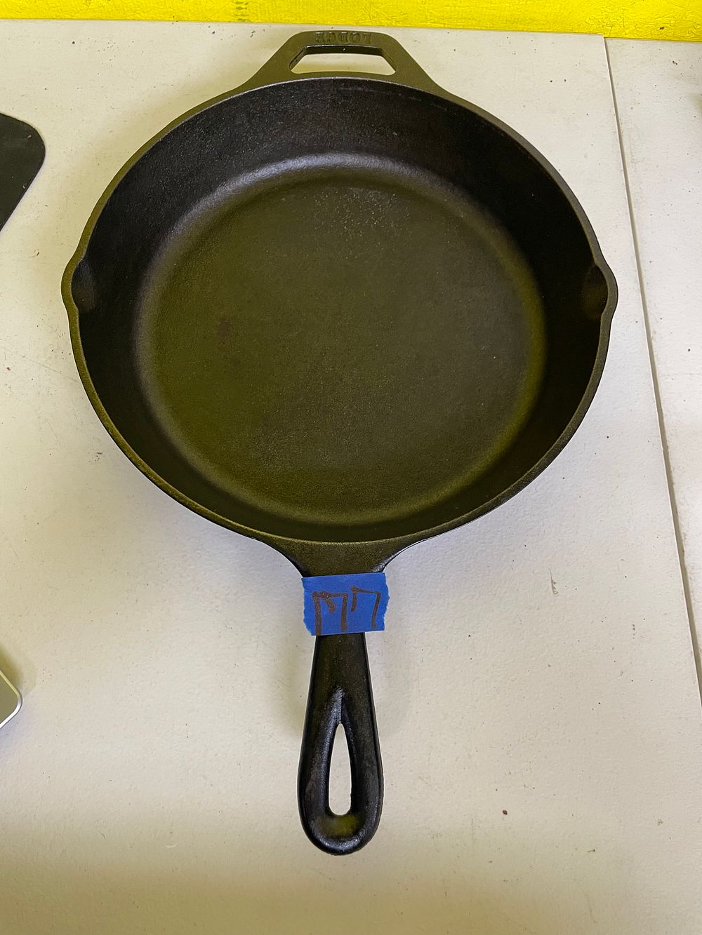 Lot 177: Lodge 8SK Cast Iron Skillet