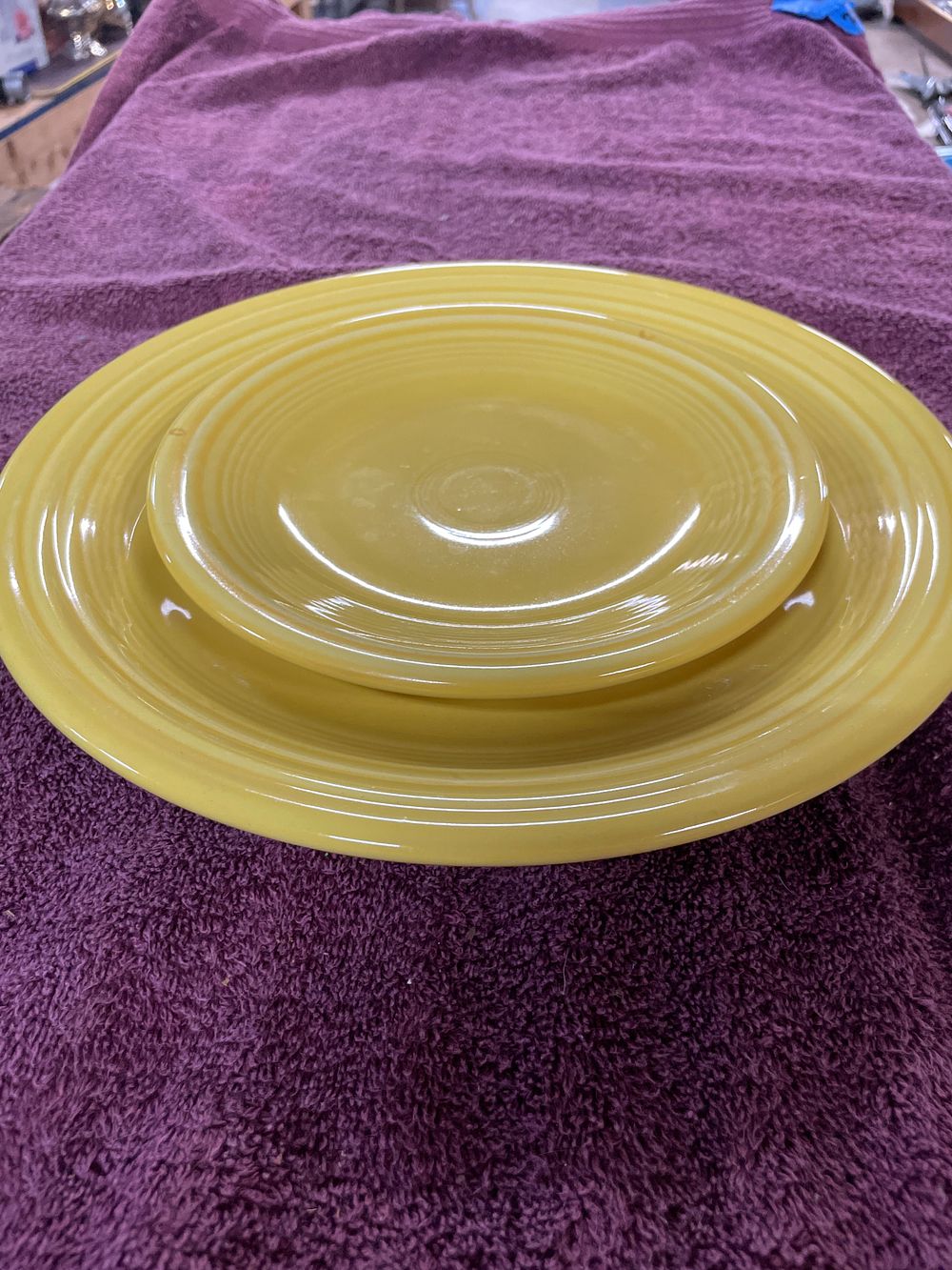 Lot 171: A Pair of Homer Laughlin China Co. Fiesta Yellow Dinner Plates
