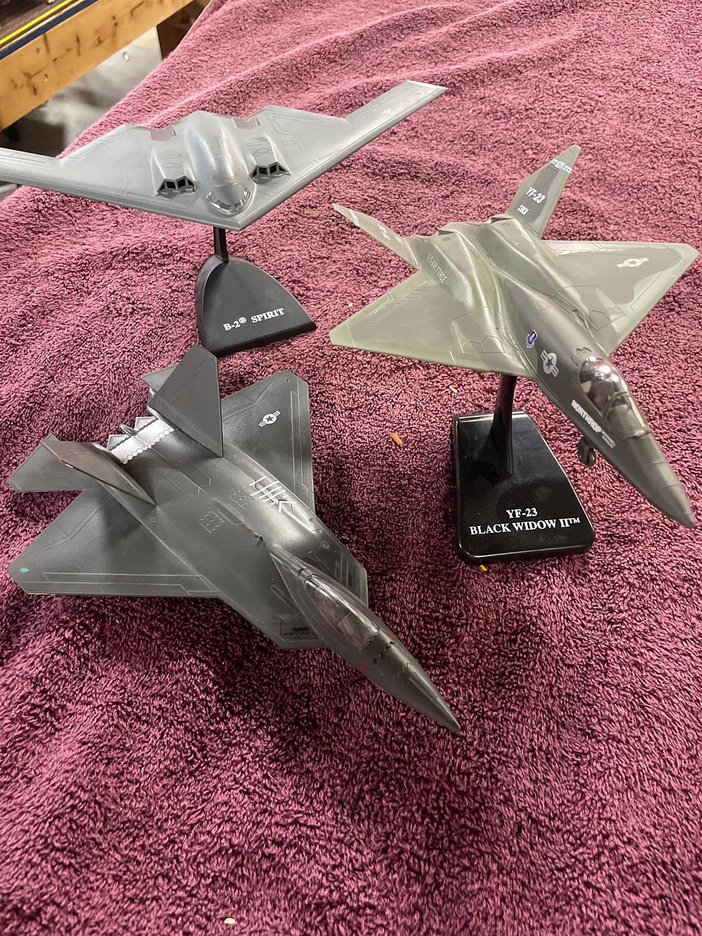 Lot 181: ERTL YF-23 Black Widow II Fighter Jet Model