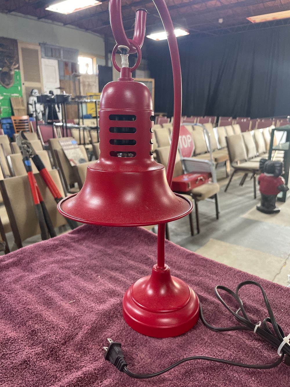 Lot 209: A Red Metal Lantern Goose Neck Desk Lamp