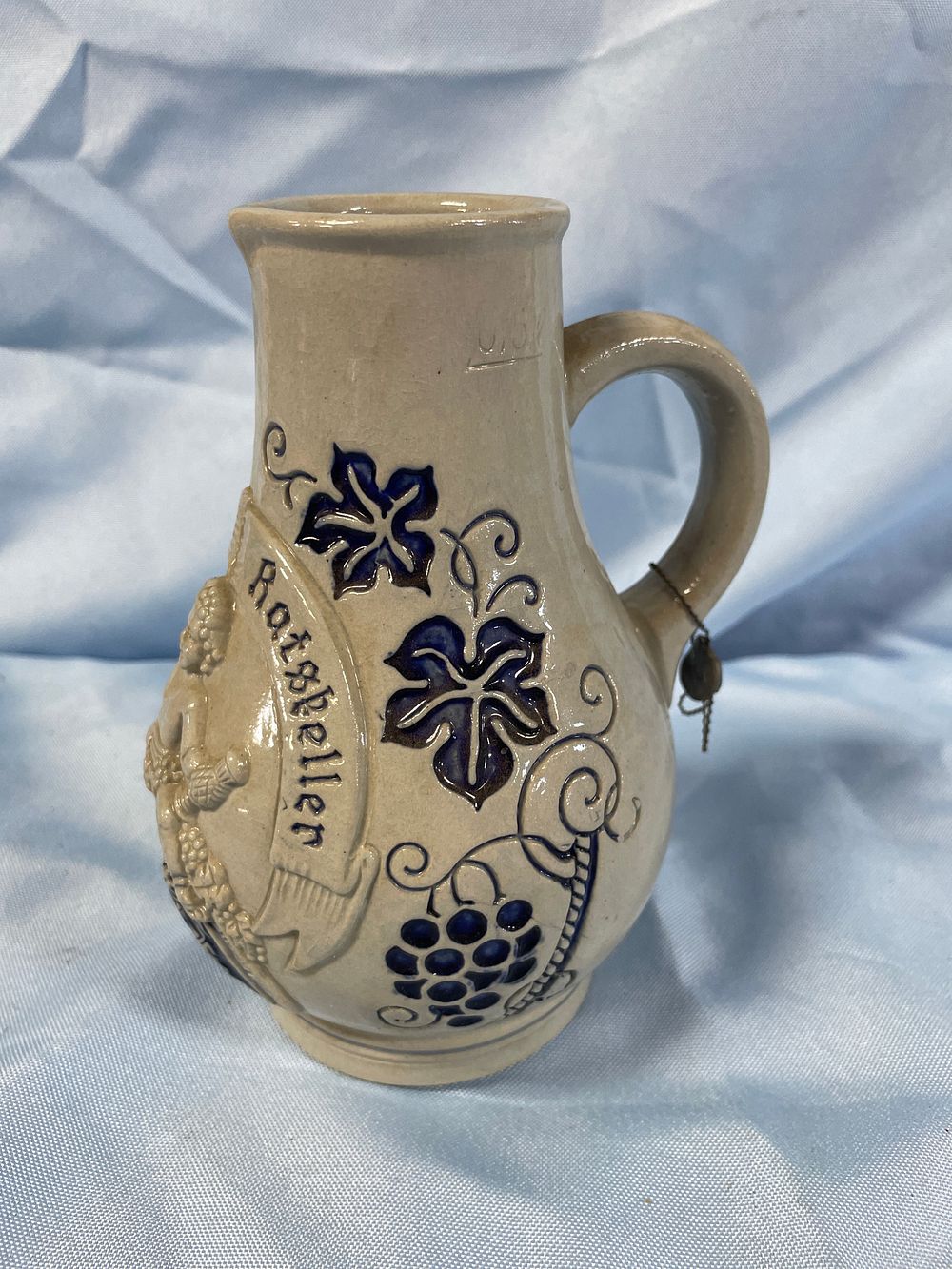 Lot 171: Bremer Ratskeller 0.5L German Stoneware Jug