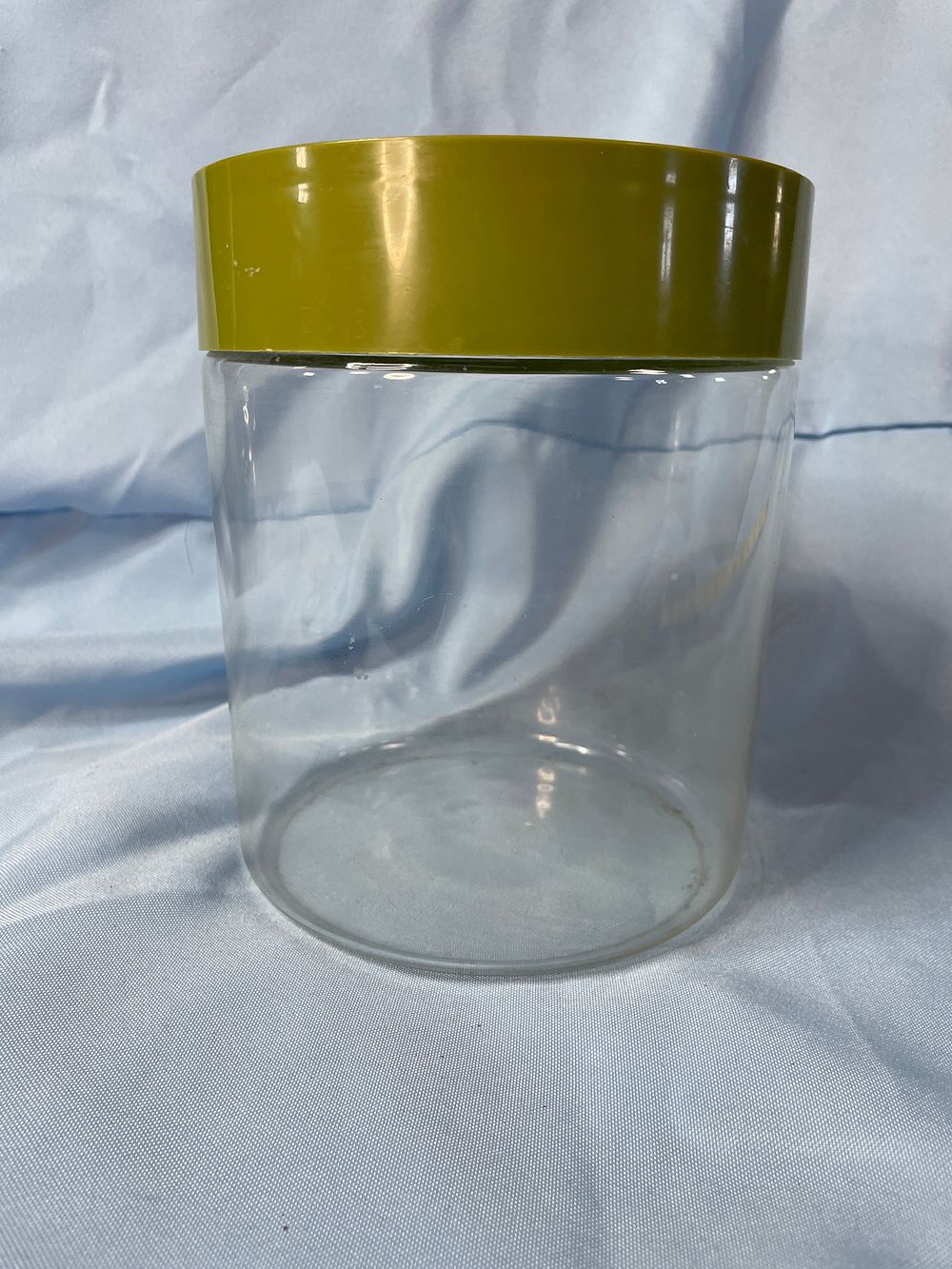 Lot 240: Pyrex Ware Clear Glass Canister with Olive Green Lid