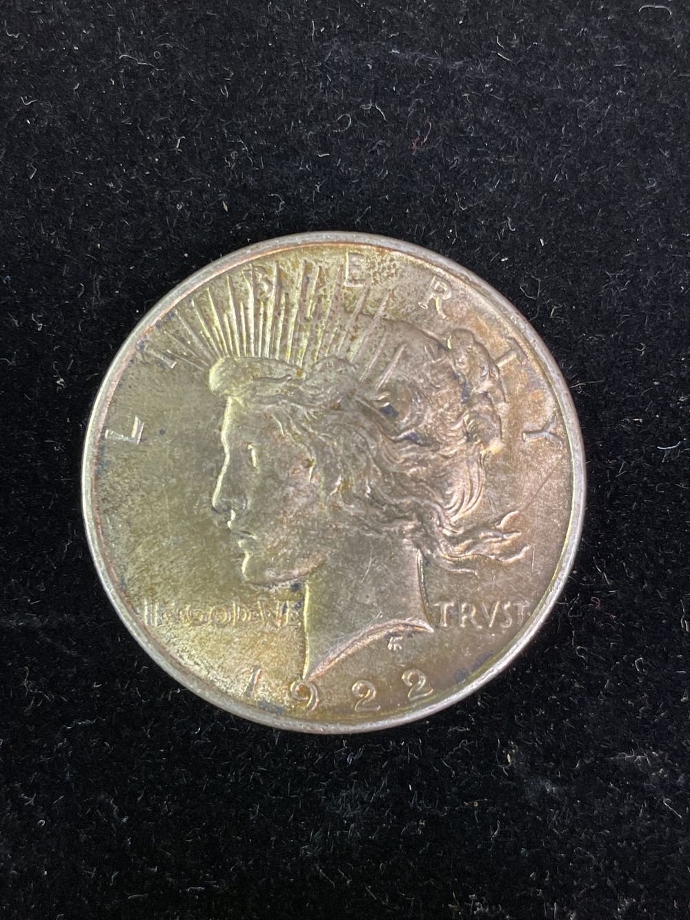 Lot 263: A 1922 Peace Silver Dollar Coin