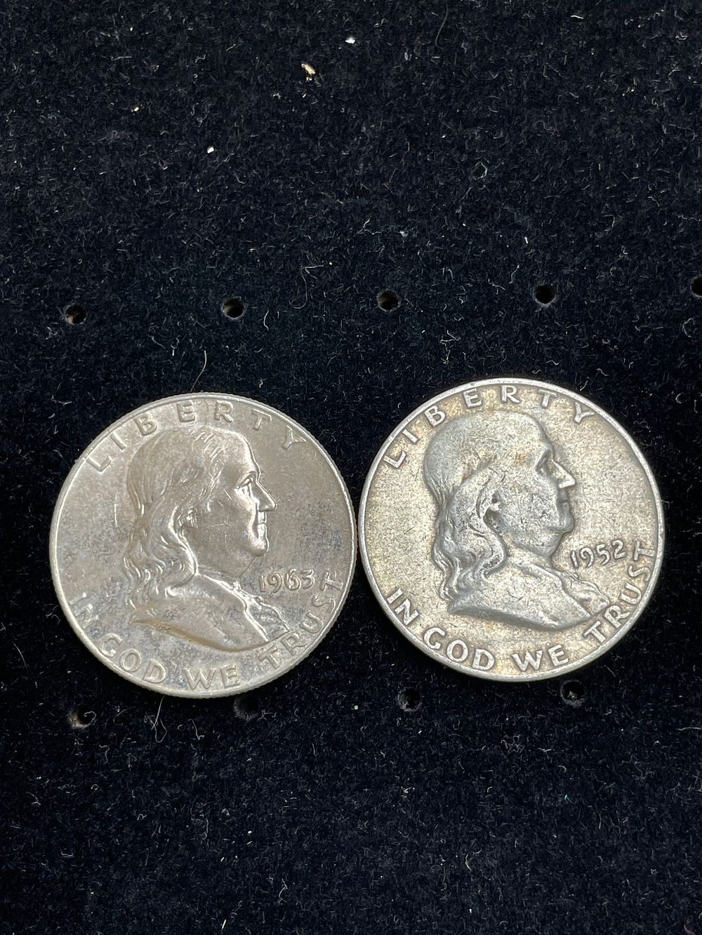 Lot 325: A Pair of Franklin Silver Half Dollars, 1952 and 1963