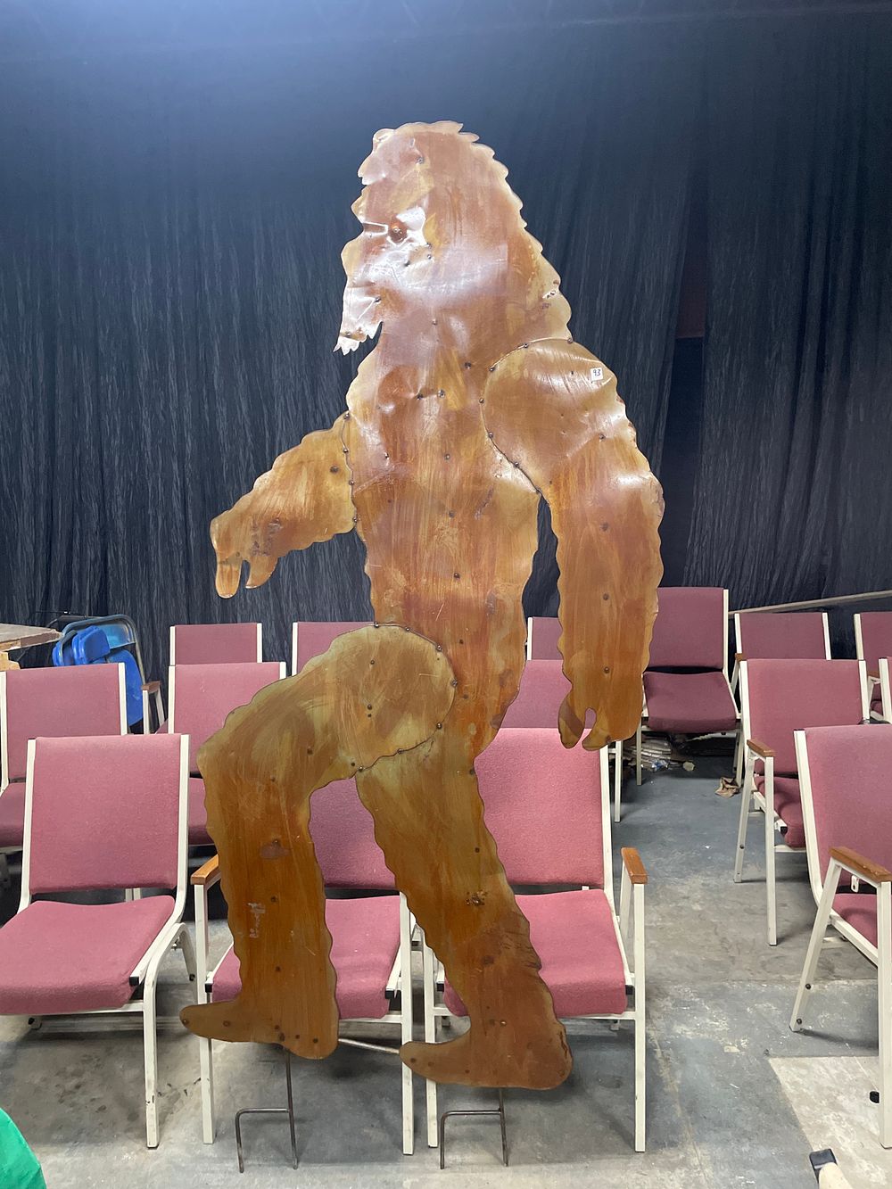 Lot 194: 8ft Metal Bigfoot Sculpture