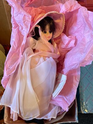 Madame Alexander Pinkie Doll No. 1350. A Madame Alexander Pinkie doll dressed in pink and white 