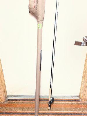 Scientific Anglers Fly Rod and Reel with Sage Case. A green Scientific Anglers 9 foot #8 WT fly 