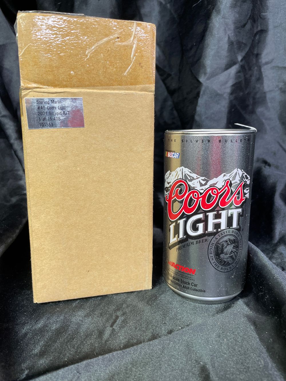 Lot 152: Sterling Marlin #40 Coors Light 2001 Intrepid R/T NASCAR Replica Can, Limited Edition

 may or may not have a smokie smell If you win and don't want we will take off your item at pick up! no shipping on this item unless you are not worried or don't care a