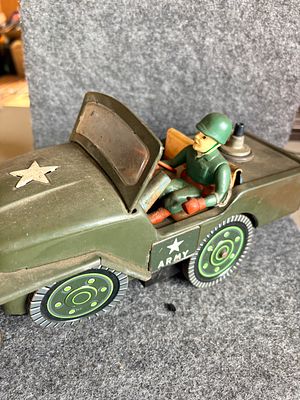 Vintage Masudaya Modern Toys Battery Operated Tin Army Jeep. A vintage olive green tin 