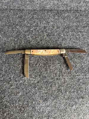 Bear and Bull Solingen Germany Four Blade Pocket Knife. A four blade folding pocket knife 