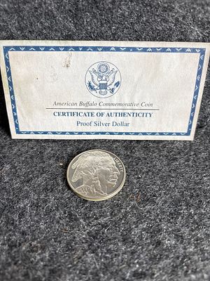 2001 American Buffalo Commemorative Proof Silver Dollar with COA. A 2001-P American Buffalo 