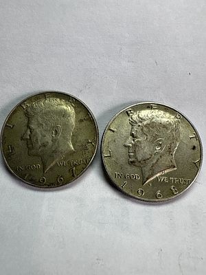 A Pair of US Kennedy Half Dollars, 1967 and 1968-D. This lot consists of two US Kennedy half 