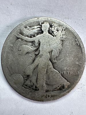 1917- US Walking Liberty Silver Half Dollar. US Walking Liberty silver half dollar (KM# 142) 