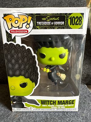Funko Pop! Television The Simpsons Treehouse of Horror Witch Marge Number 1028. This is a Funko 