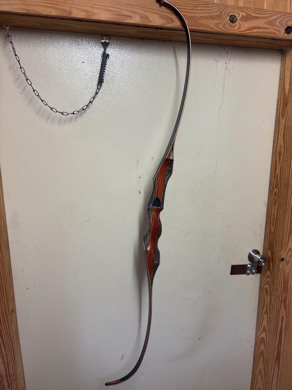 Lot 165: Martin Archery Hunter One-Piece Recurve Bow