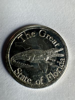 Gold Silver Naples US 1 Gram Gator Gram .999 Fine Silver Round. A private-issue fractional 