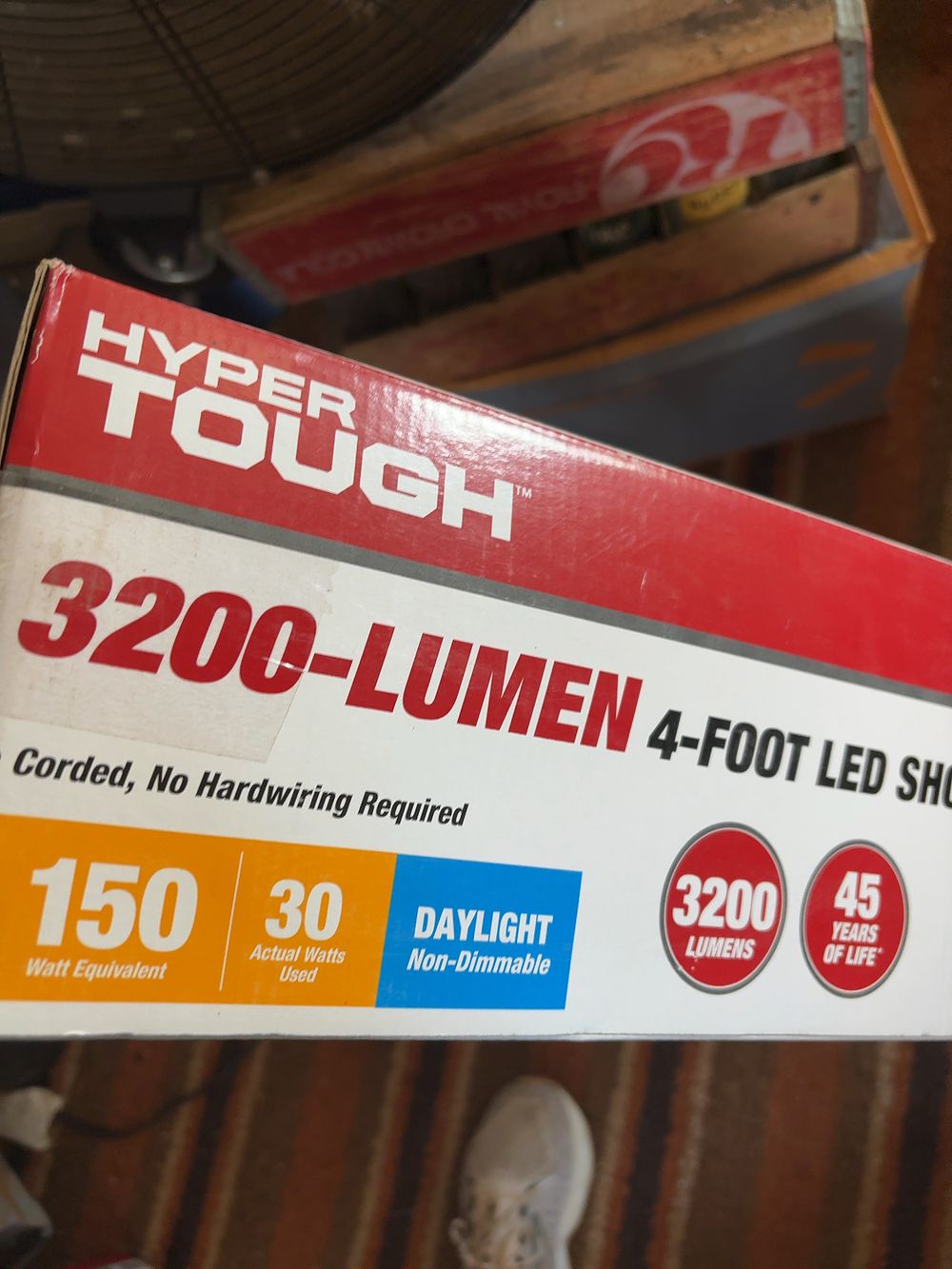 Lot 171: Hyper Tough 4-Foot 3200-Lumen LED Shop Light