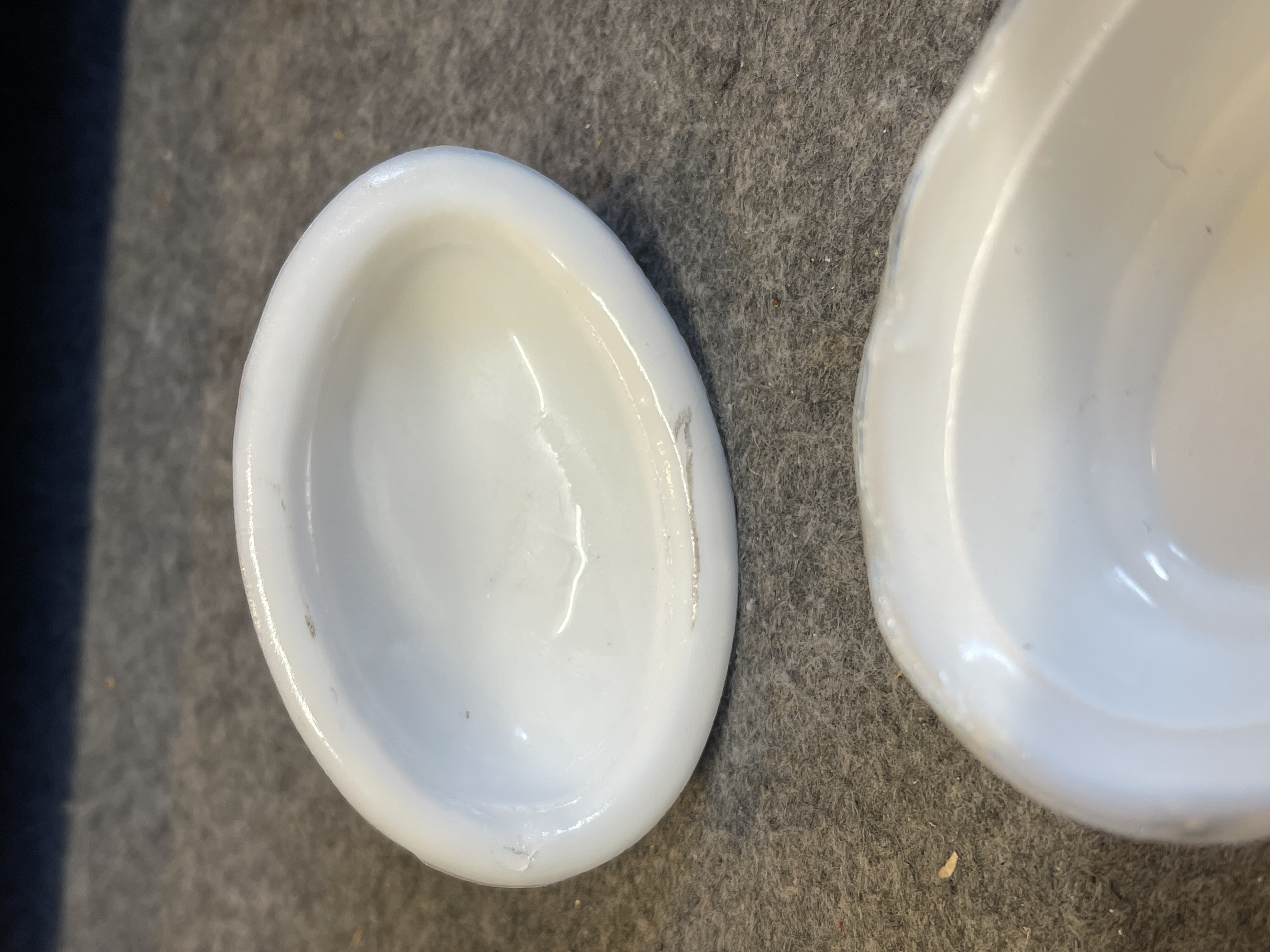 Hazel-Atlas White Milk Glass Miniature Hen on Nest Covered Dish