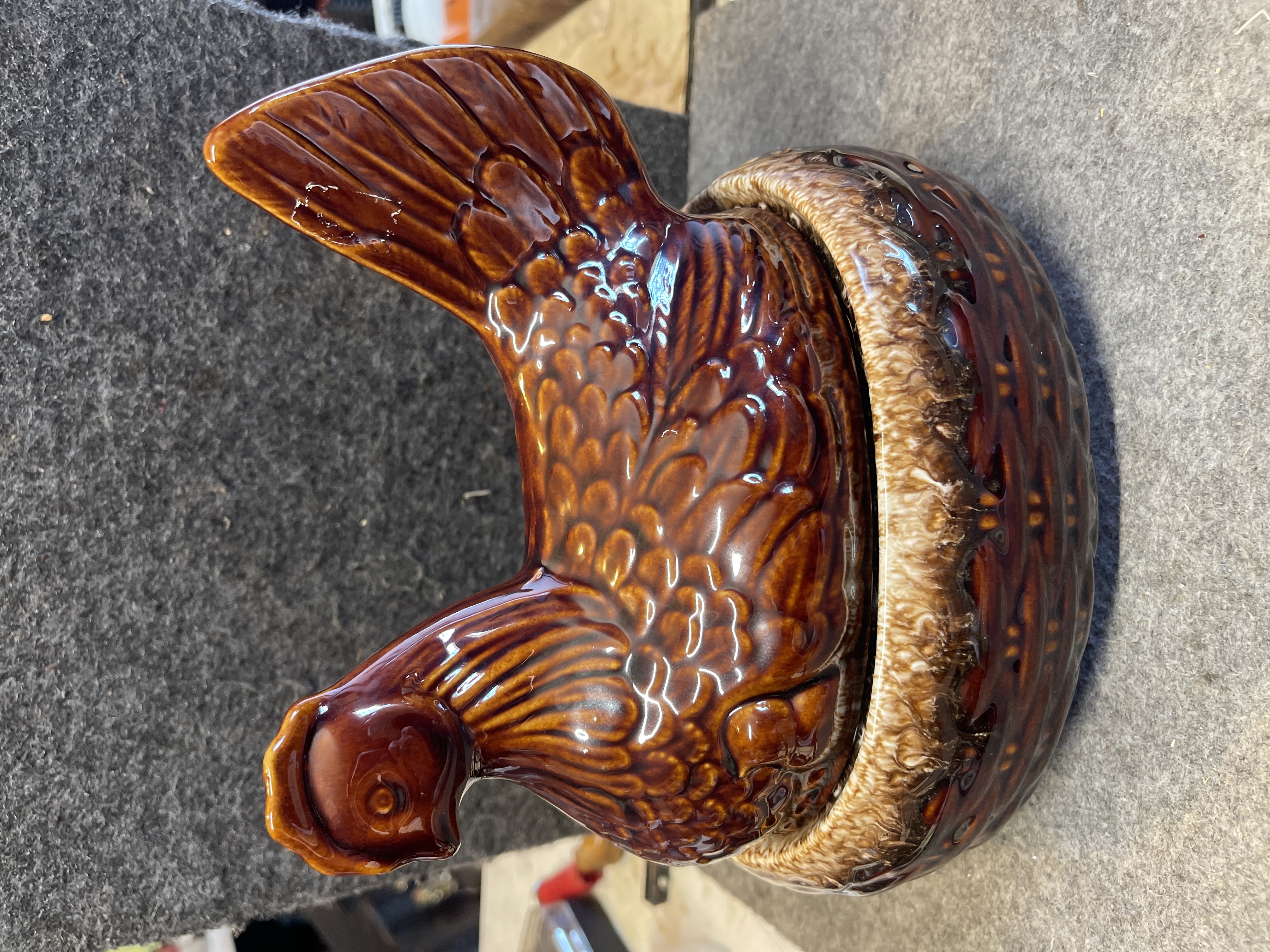 Hull Pottery Mirror Brown Drip Hen on Nest Casserole Dish