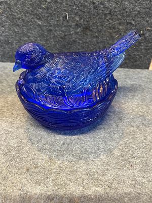 Hazel-Atlas Cobalt Blue Carnival Glass Bird on Nest Covered Dish. A two-piece pressed glass 