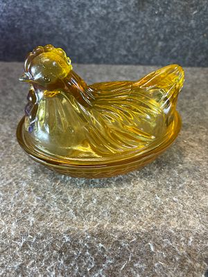 Hazel Atlas Amber Glass Miniature Hen on Nest Covered Dish. A miniature covered dish in the form 