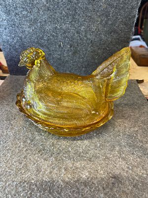 Hen on Nest Amber Pressed Glass Covered Dish. This is a two-piece pressed glass covered dish 
