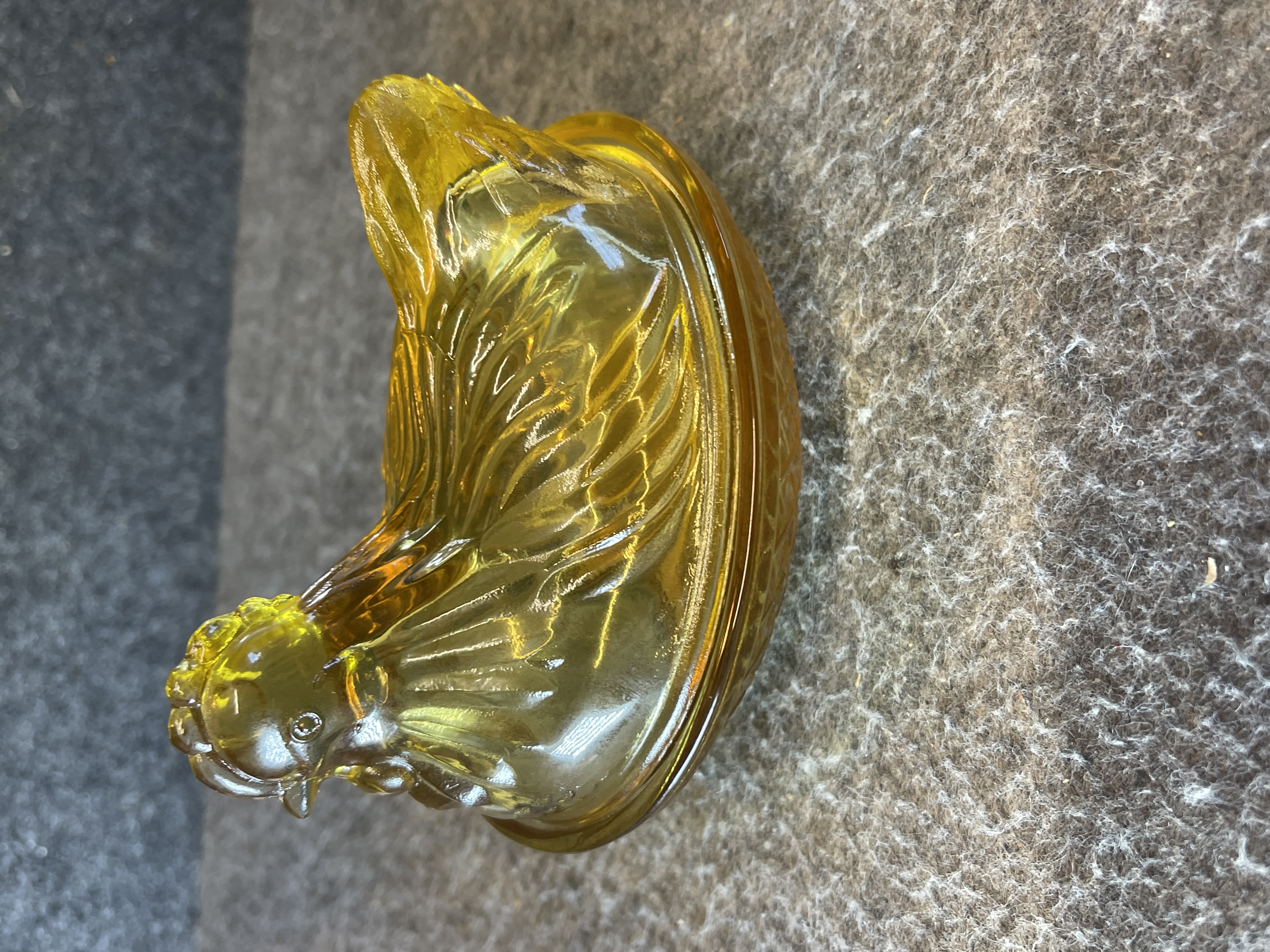 Vintage Miniature Amber Pressed Glass Hen-on-Nest Lid