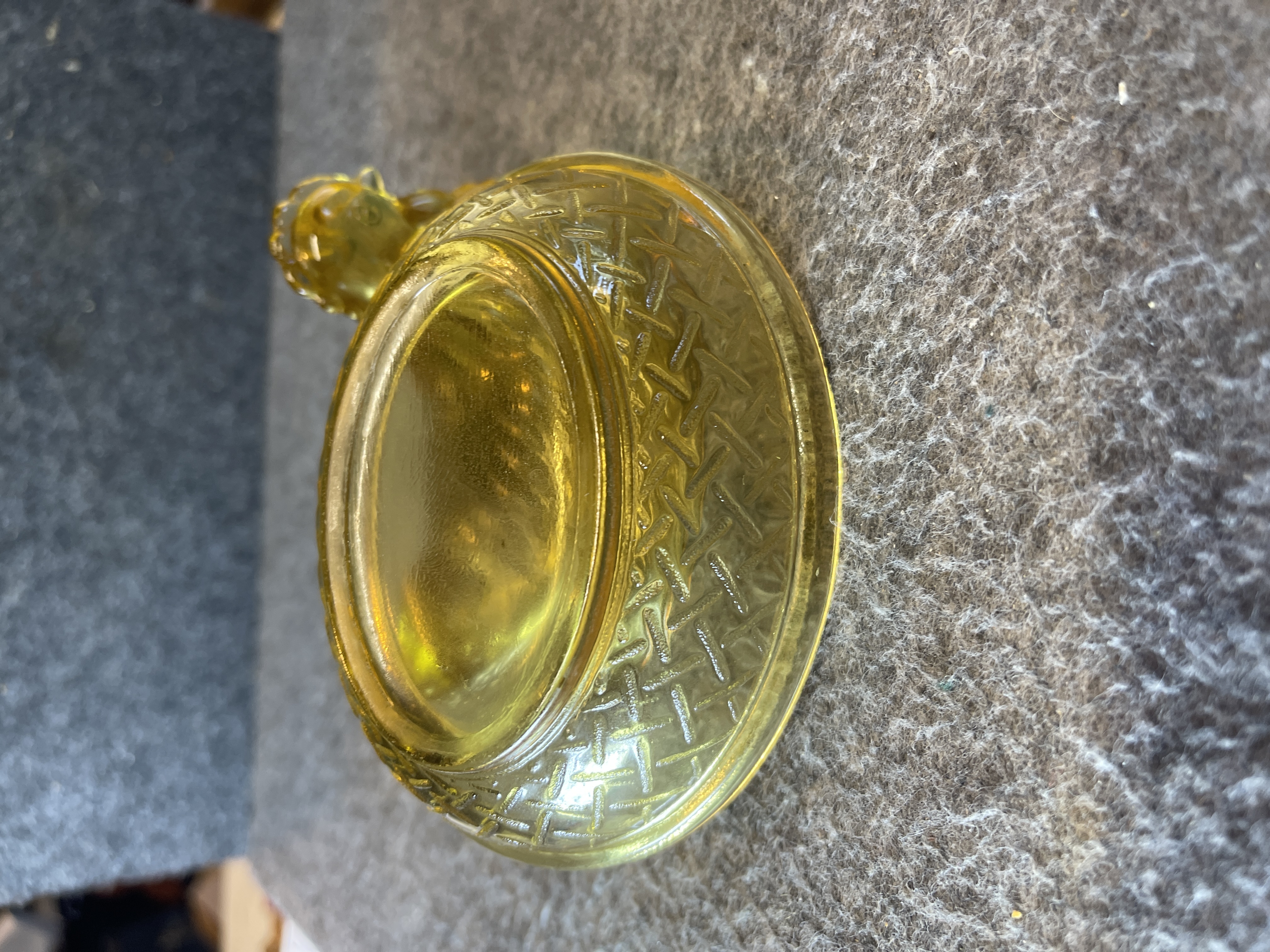Vintage Miniature Amber Pressed Glass Hen-on-Nest Lid