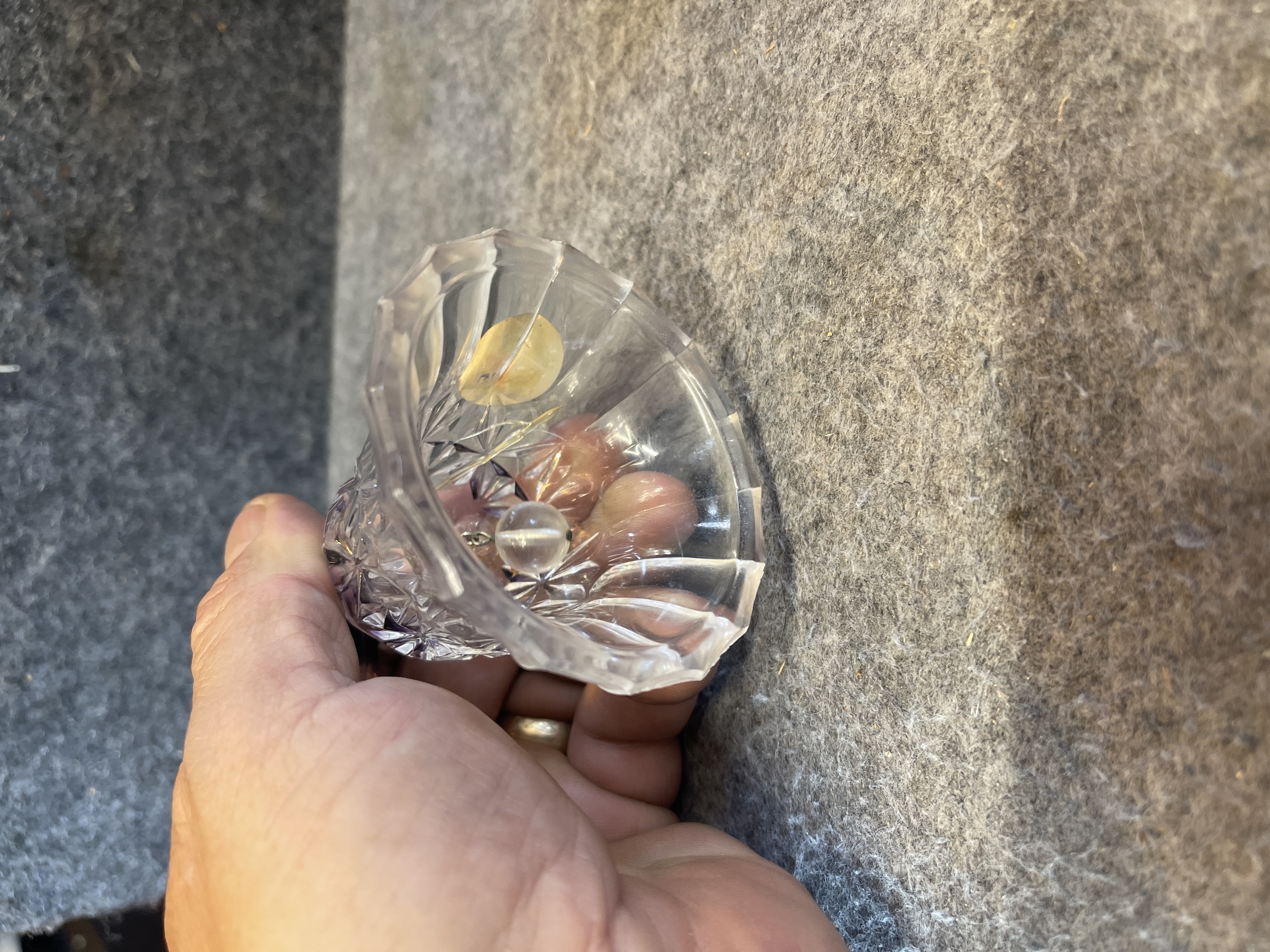 Hofbauer The Byrdes Collection Lead Crystal Bell with Amethyst Cardinal Handle