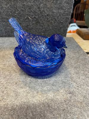 A.H. Heisey and Company Cobalt Blue Pressed Glass Bird on Nest Covered Dish. This two-piece 