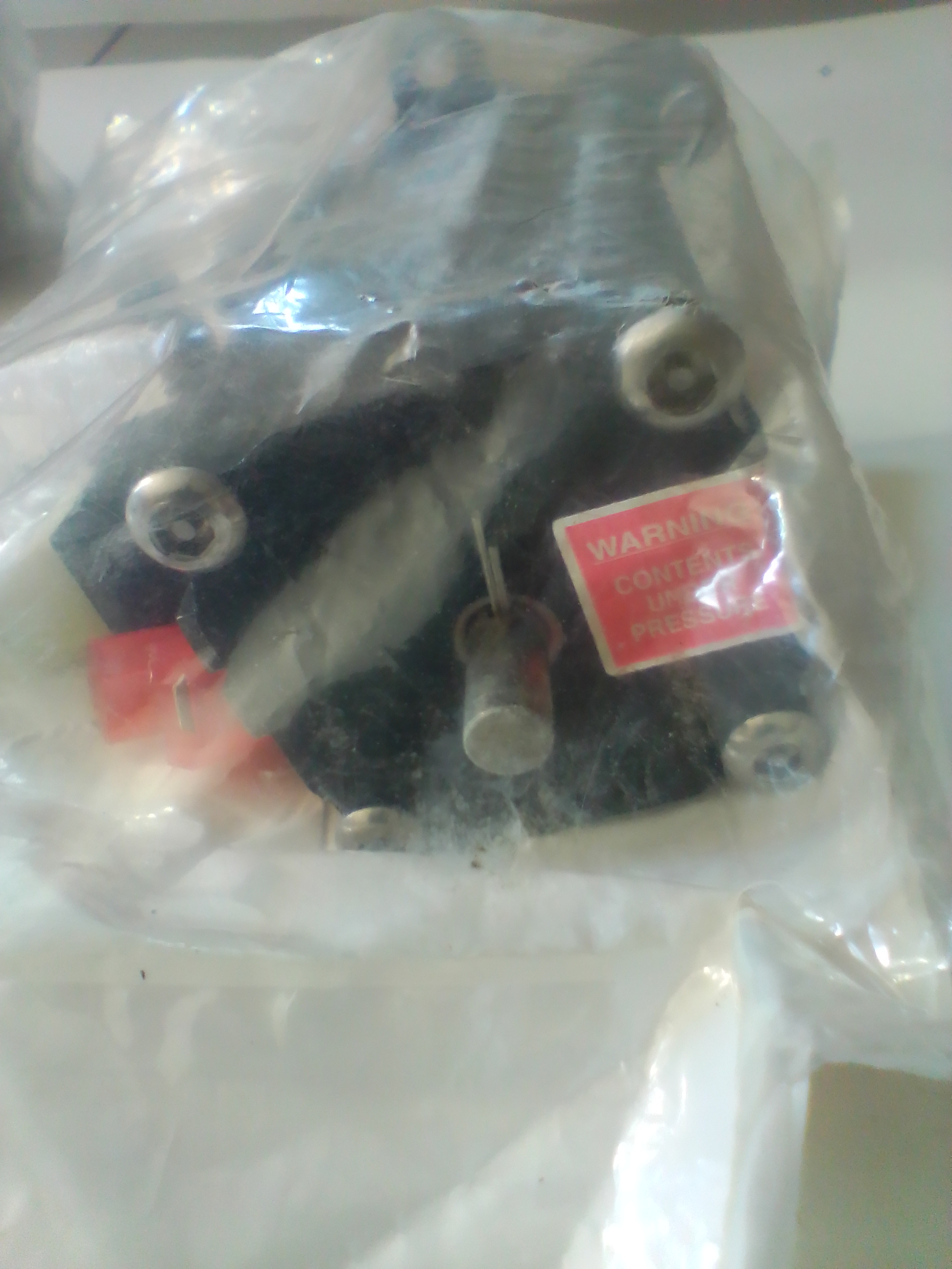 Pinch Valve with Tee, Celcon,