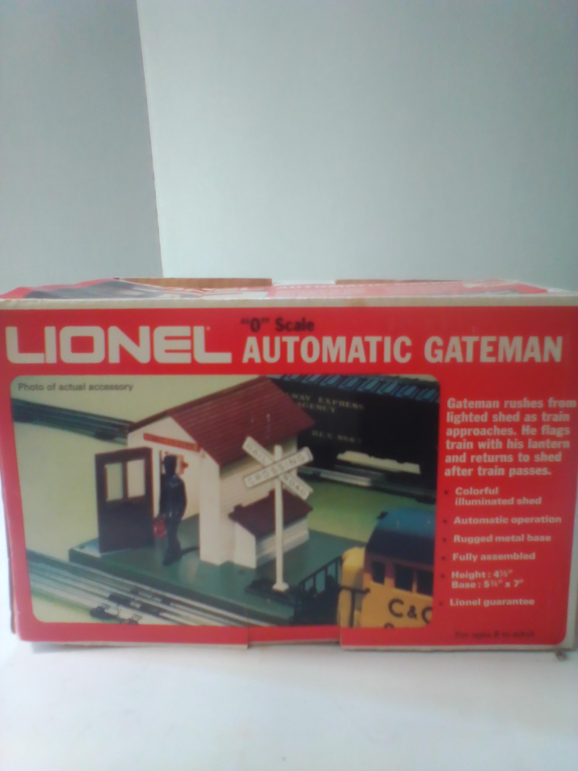 Lionel O Scale Automatic Gateman Model 6-2145 with Original Box and Instructions