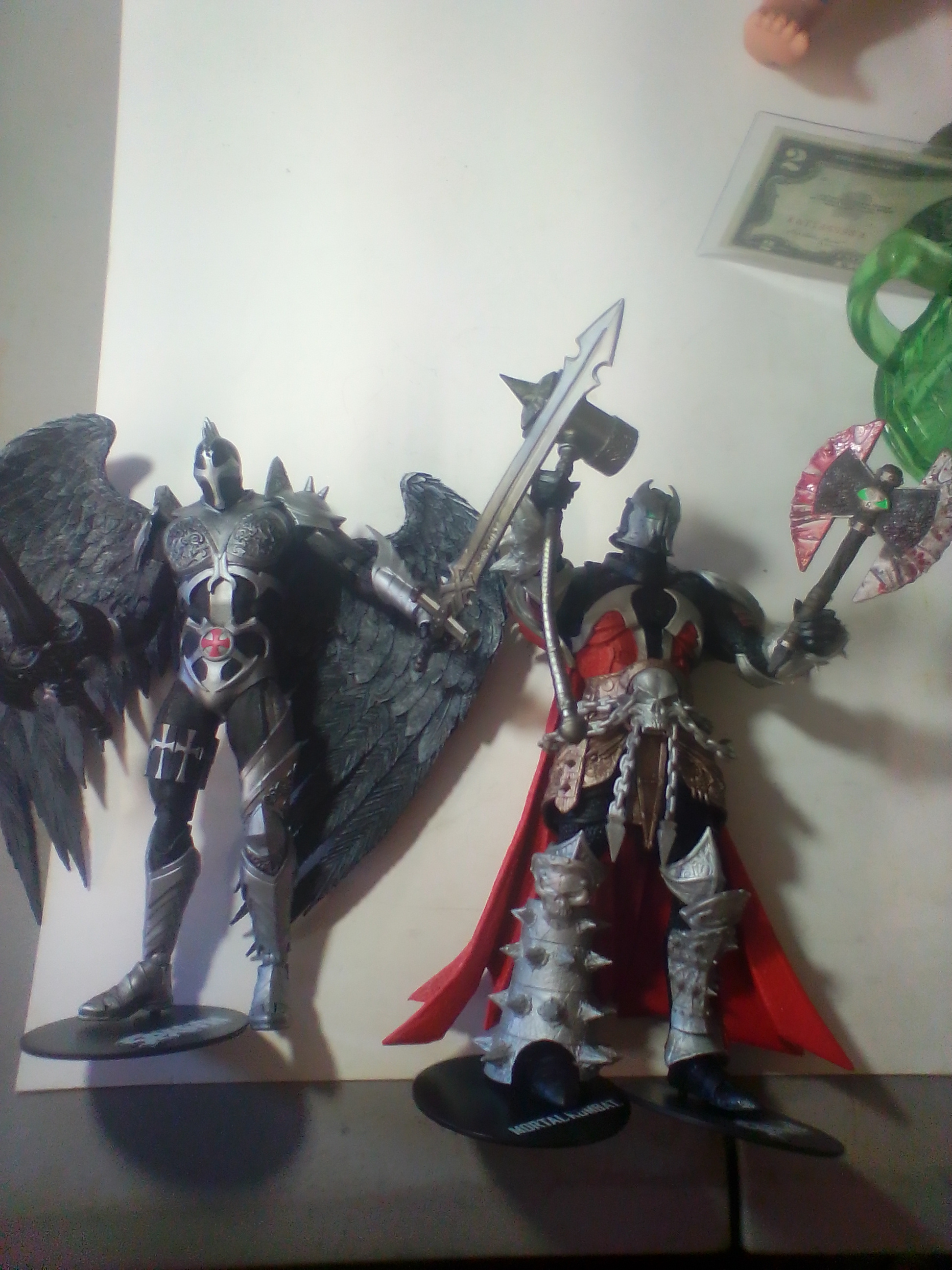 A Pair of TMP Intl. LLC Articulated Plastic Spawn Action Figures McFarlane Toys