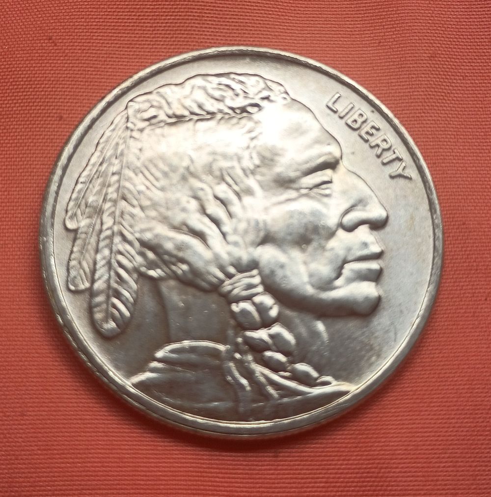 Lot 105: One Troy Ounce .9999 Fine Silver Buffalo Round