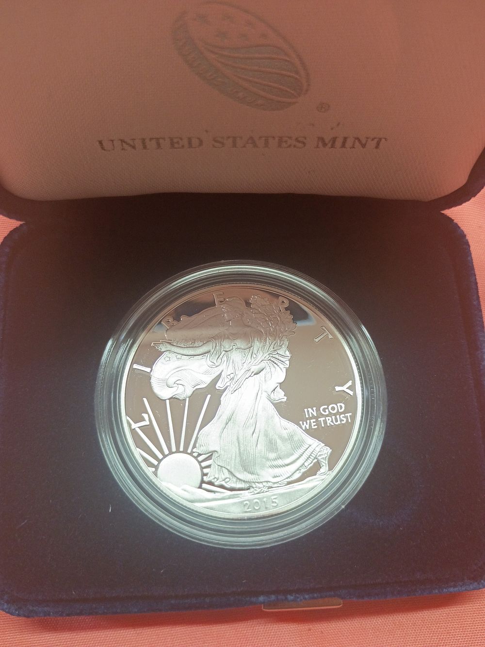 Lot 112: 2015 US American Eagle One Ounce Silver Proof Coin with Box and COA