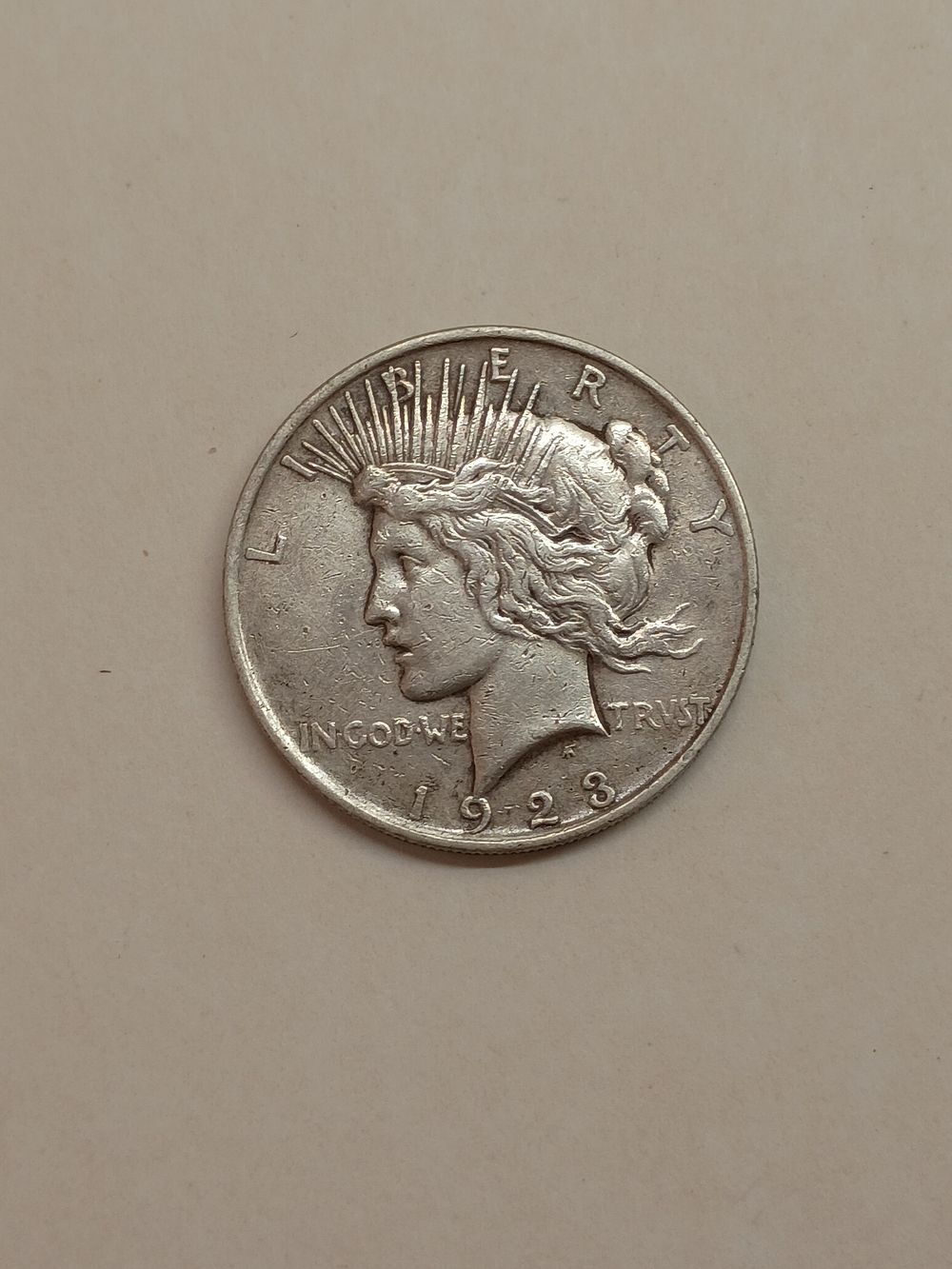 Lot 19: 1923 US Peace Silver Dollar