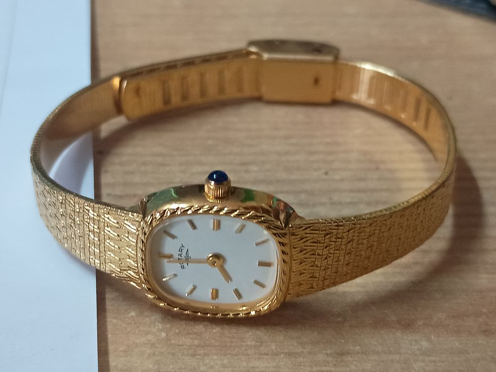 Buy Sell Trade Auction House | Leil&atilde;o 82 | midweek auction all lots start &pound;1 no reserve collection or delivery gold sovereigns silver antiques lots added daily