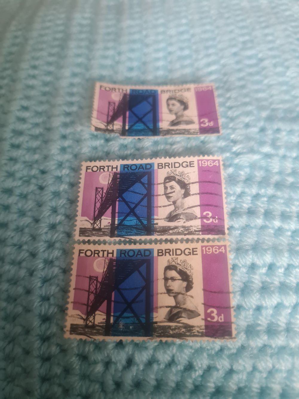 Lot 179: Forthroad bridge stamps x 3