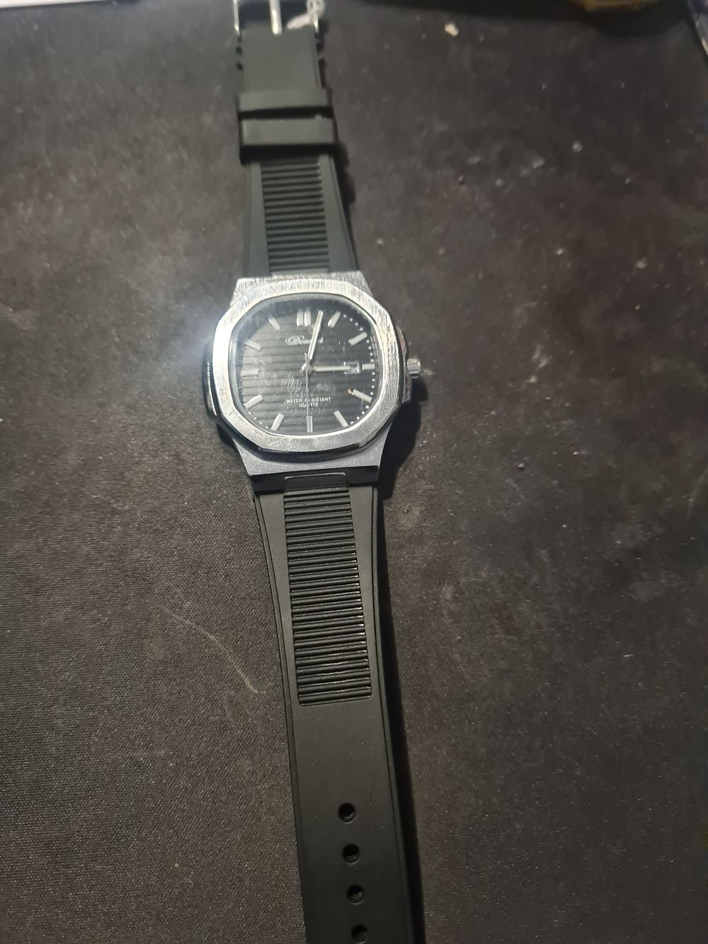 Lot 209: Gents watch pwo